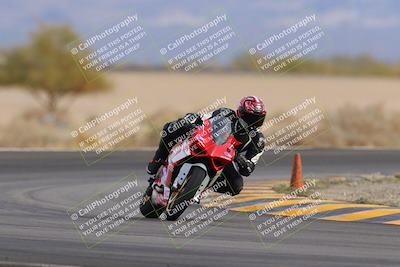 media/Dec-17-2022-SoCal Trackdays (Sat) [[224abd9271]]/Turn 15 (155pm)/